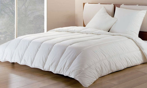 Couette Blanche 140x200cm 100% Polyester