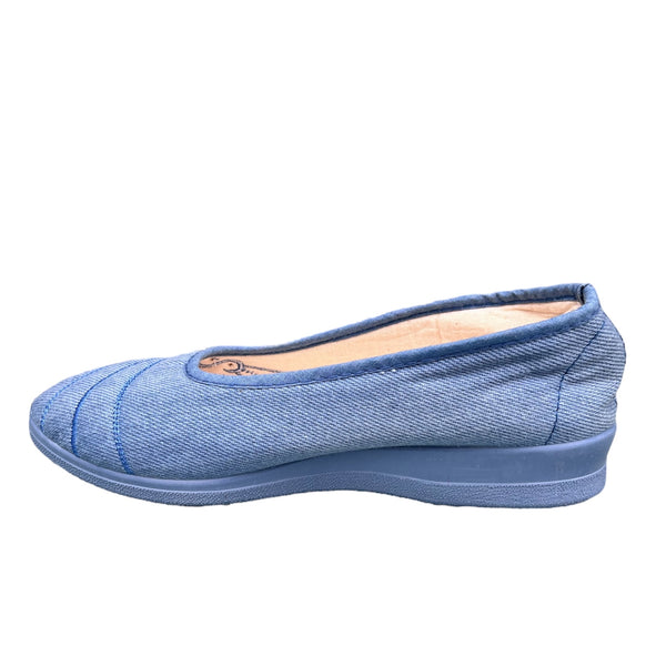 Chausson pantoufle brodé bleu femme