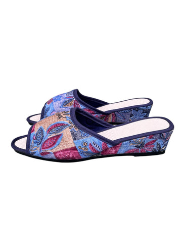 Chaussons compensés motif floral multicolore