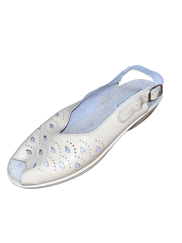 Chaussures sandales Femme compensées Modelle blanches et beiges