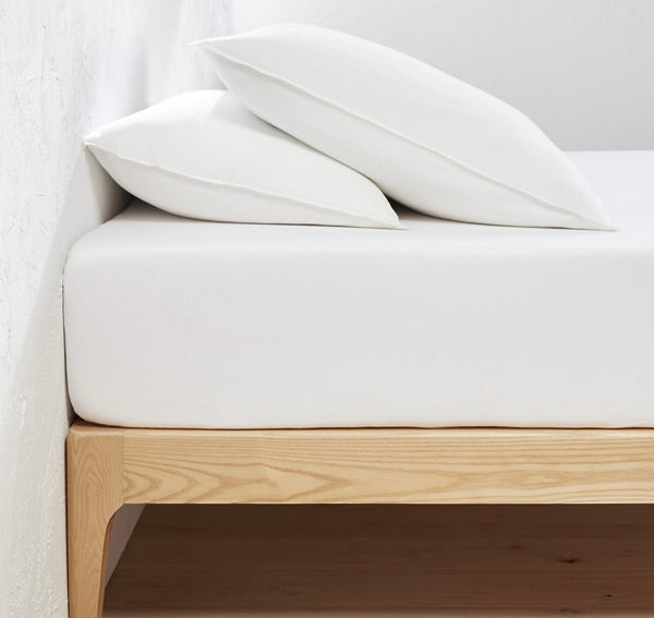 Drap-housse blanc 90×190 cm +25 cm – 57 fils – 100 % coton