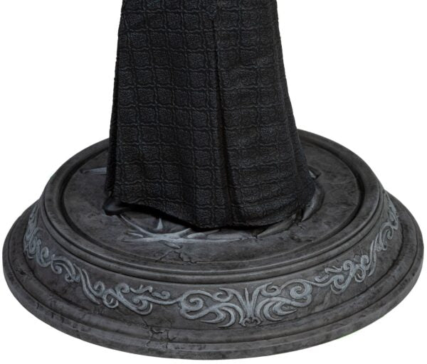 Figurine/statuette de collection Yennefer The Witcher Netflix Dark Horse - 20 cm