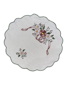 Napperon rond brodé – Blanc écru – 28 cm