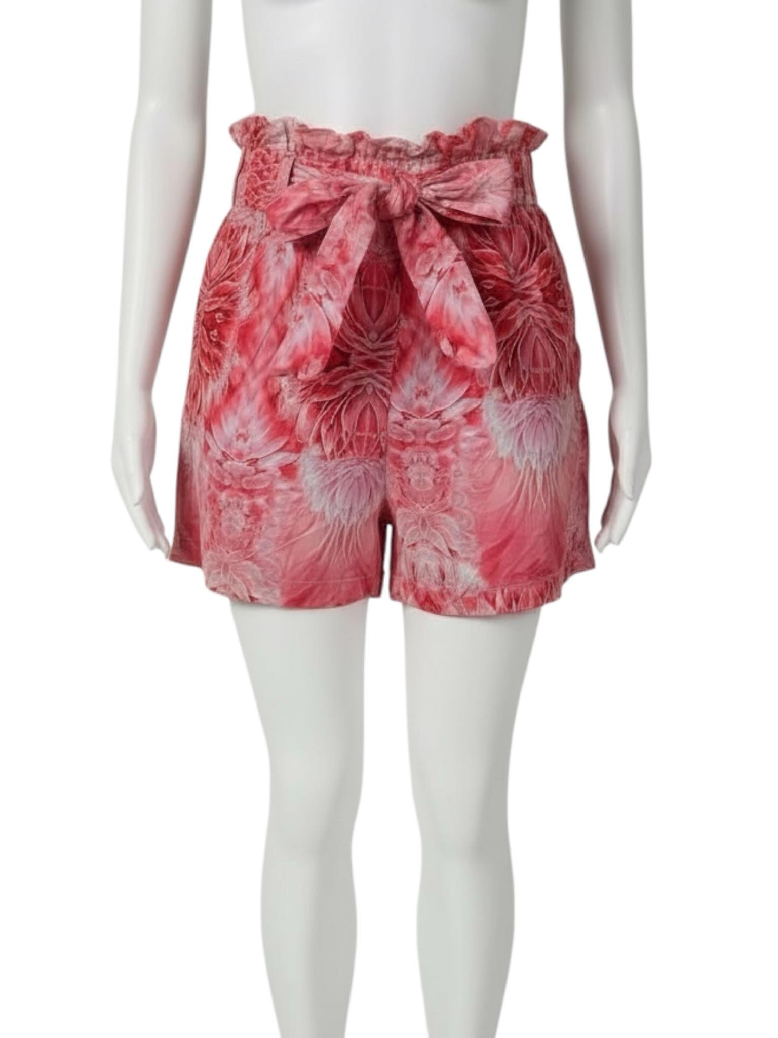 Short Last Queen motif floral rose femme